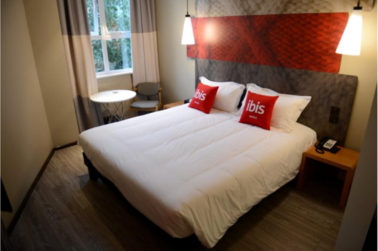 Ibis Chengdu Meizhou Center Zewnętrze zdjęcie