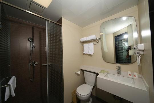 Ibis Chengdu Meizhou Center Zewnętrze zdjęcie